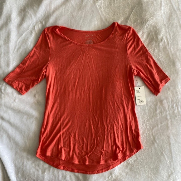NWT Apt. 9 Elbow Sleeve Tee - Picture 3 of 6